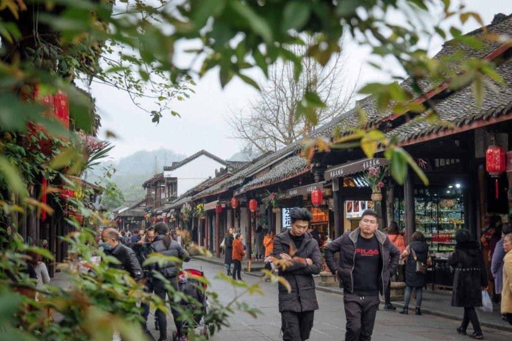 探索冷知识,尽在为什么有人外出打工一无所获,没有带钱回来,也没有带媳妇回来呢?平台